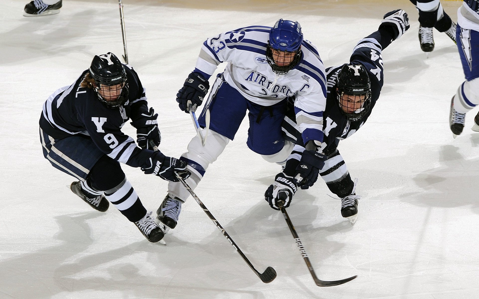 Milan Sports-埃及队未来：推动技术革新和战术进步，埃及队前锋