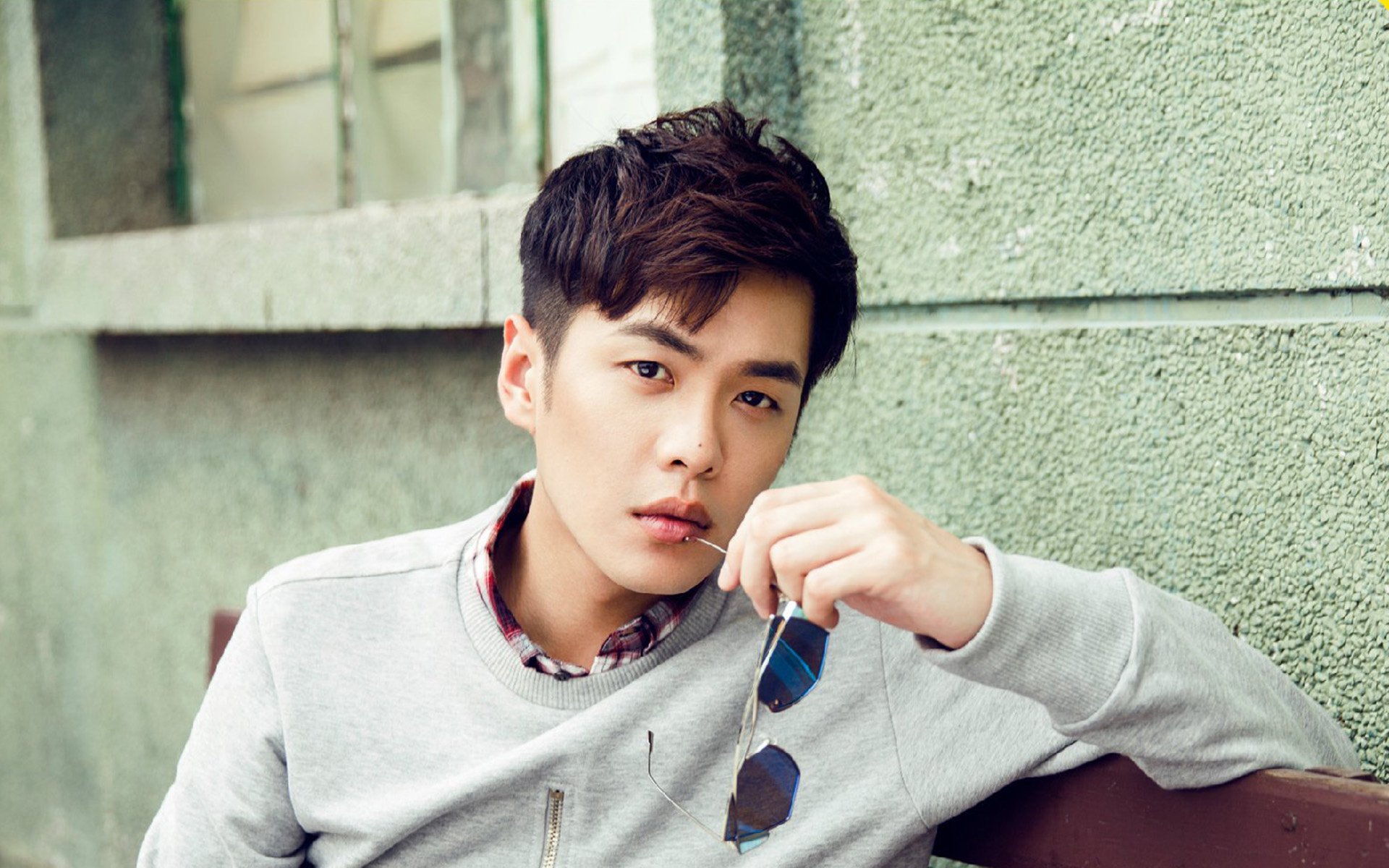 MILANSPORT入口-库里三分线外手感火热勇士主场迎胜，库里三分最准的一场比赛